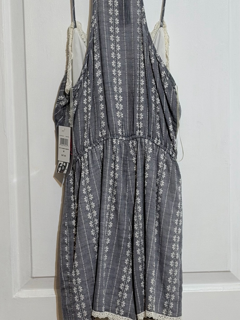 Riviera Gray and White Geometric Floral Lace-Trim Romper - Picture 8 of 9